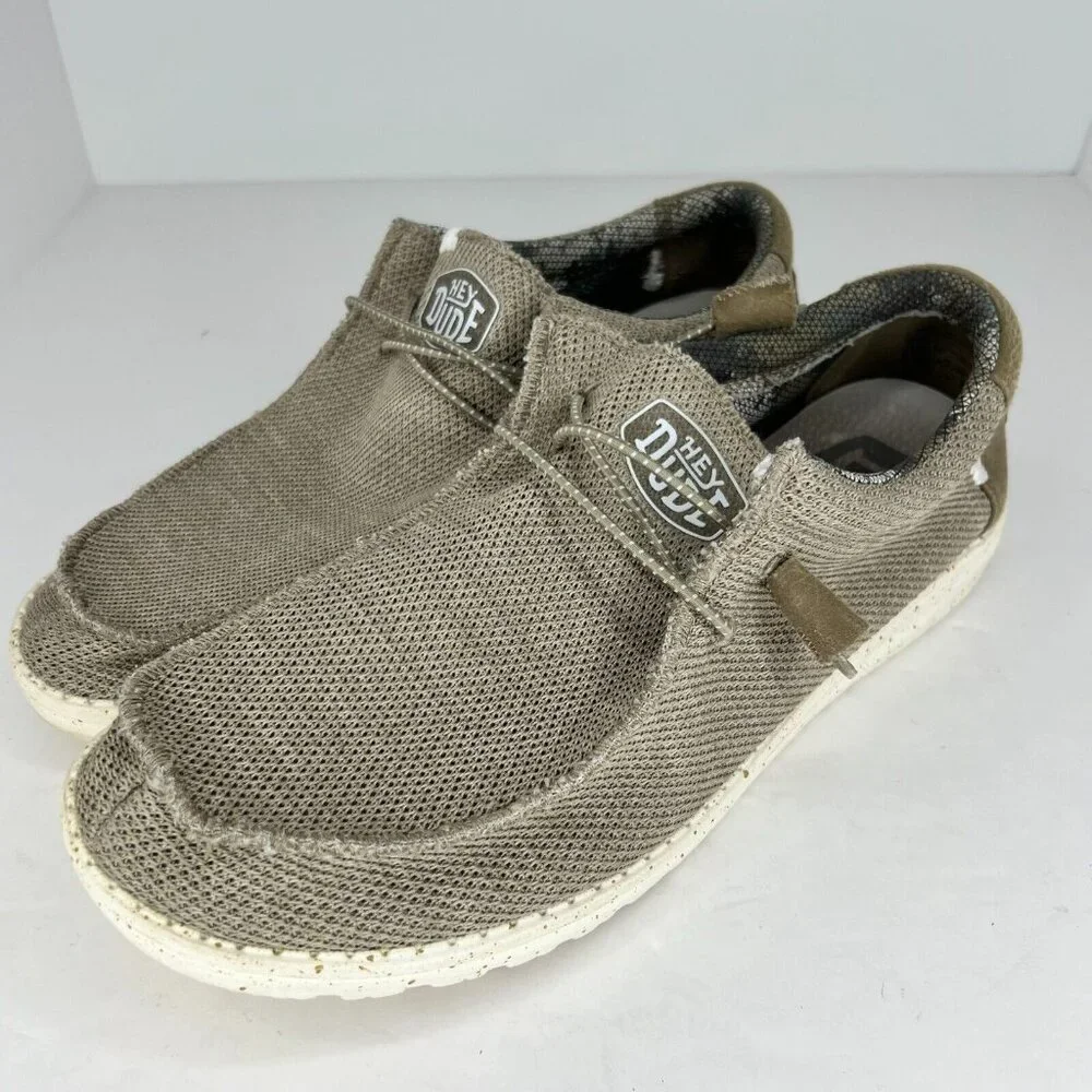 Hey Dude Wally Sox Stich Sand Slip On Low Knit Fabric Size 11 M Slip On Shoes